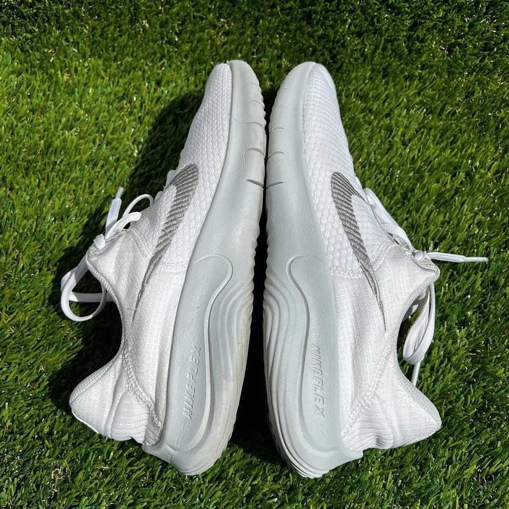 Nike Shoes Women Size 9.5 Flex Experience Run 11 Nn Running